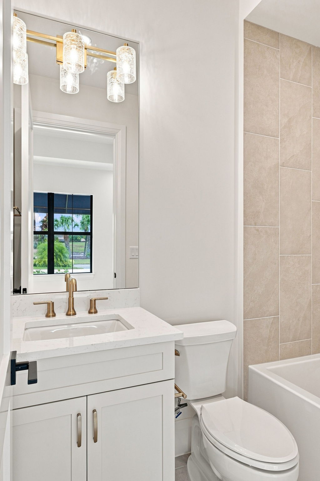 Nerano Lucca Miromar Lakes bathroom 4