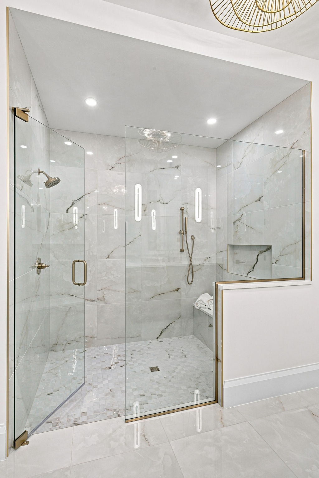 Nerano Lucca Miromar Lakes primary bathroom 6